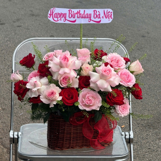 Giỏ Hoa Tươi Chúc Mừng TN70